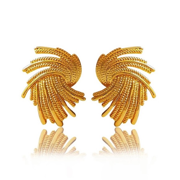 Boutique 9 | Jewelry | Elegant Geometric Gold Color Metal Drop Earrings ...